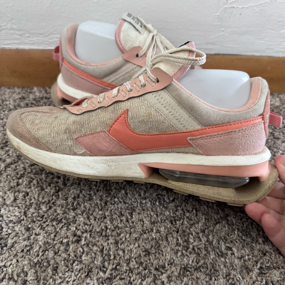 Nike Air Max Pre-Day Sun Club womans Size 7.5 - Picture 5 of 13